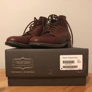 Thursday boots Vanguard in sienna size 8.5